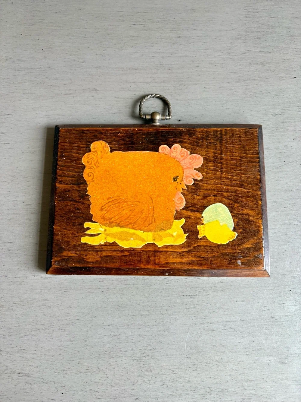 VTG 70s Farm Animal Wood Wall Hanging Sign Plaques Decor - Cow & Hen Chicks